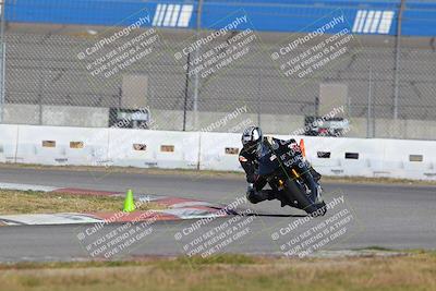 media/Nov-26-2022-Fastrack Riders (Sat) [[b001e85eef]]/Level 3/Session 3 Outside Turn 9/